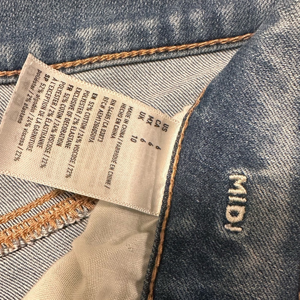 American Eagle Outfitters Blue Jean Shorts - Picture 3 of 7